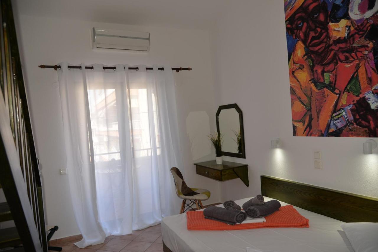 Villa Cariatis Nea Kallikrateia Exteriör bild