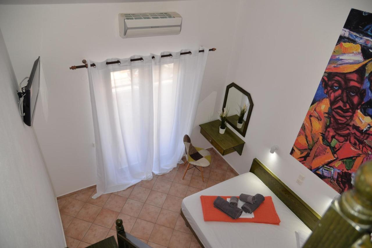 Villa Cariatis Nea Kallikrateia Exteriör bild